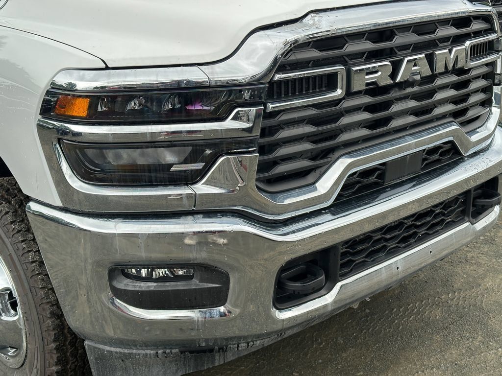 New 2026 RAM 3500 Tradesman w/ Chrome Appearance Group A AWD/4WD image 12