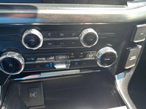 Used 2022 Ford F150 Lariat AWD/4WD image 22
