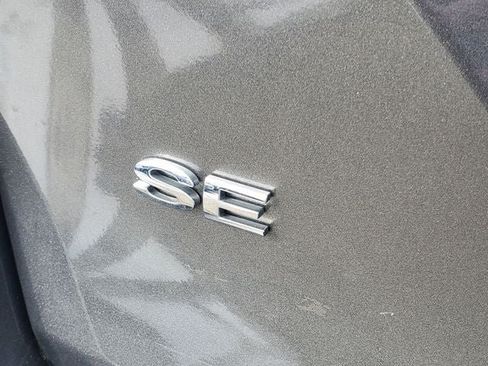 Used 2015 Ford Fiesta SE FWD image 27