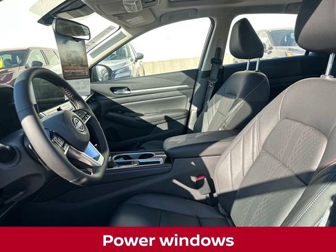 New 2025 Nissan Altima 2.5 SR w/ SR Premium Package image 17