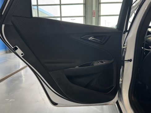 Used 2023 Chevrolet Malibu LT image 14