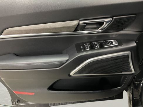 Used 2021 Kia Telluride EX w/ EX Premium Package image 25