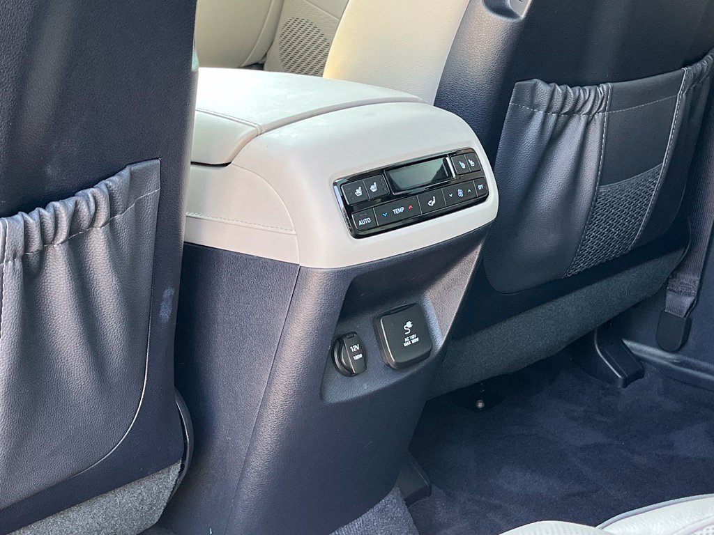 Used 2024 Hyundai Palisade Limited AWD/4WD image 26
