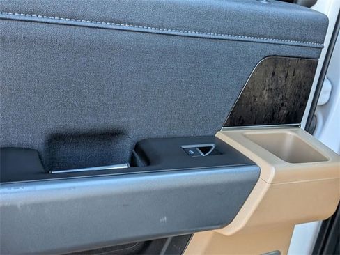 Used 2023 Ford F250 Lariat w/ Lariat Ultimate Package image 28