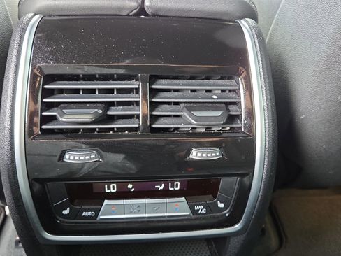 Used 2019 BMW X5 xDrive40i w/ Premium Package 2 image 37