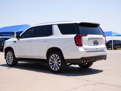 Used 2024 GMC Yukon Denali AWD/4WD image 5