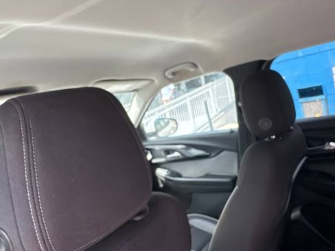 Used 2023 Chevrolet TrailBlazer LT w/ Convenience Package FWD image 13