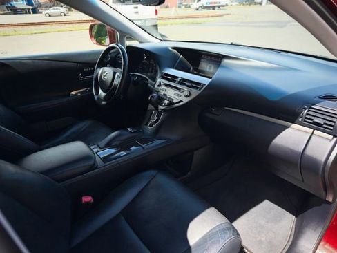 Used 2013 Lexus RX 450h AWD w/ Navigation Pkg image 34