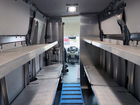 Used 2024 RAM ProMaster 3500 image 43