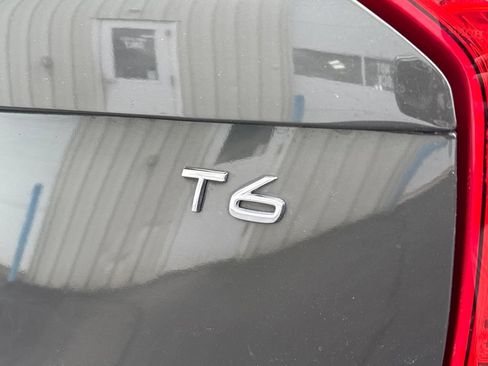 Used 2018 Volvo XC90 T6 Inscription w/ Convenience Package AWD/4WD image 10