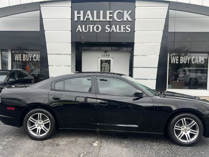 Used 2014 Dodge Charger SXT