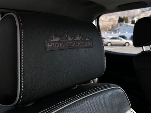 Used 2018 Chevrolet Silverado 3500 High Country image 16