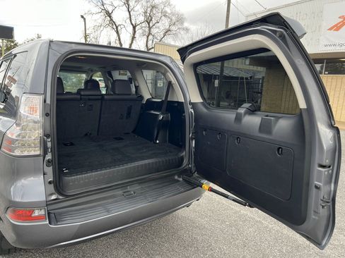 Used 2015 Lexus GX 460 image 8