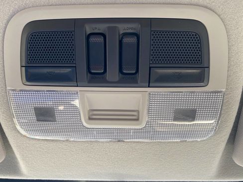 Used 2017 Subaru Crosstrek 2.0i Premium w/ Moonroof Package image 20