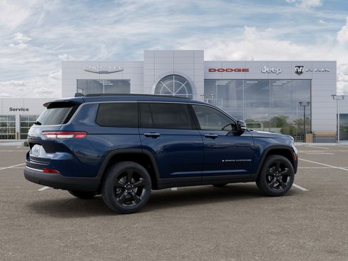 New 2026 Jeep Grand Cherokee L Limited w/ Limited Altitude Package AWD/4WD image 30