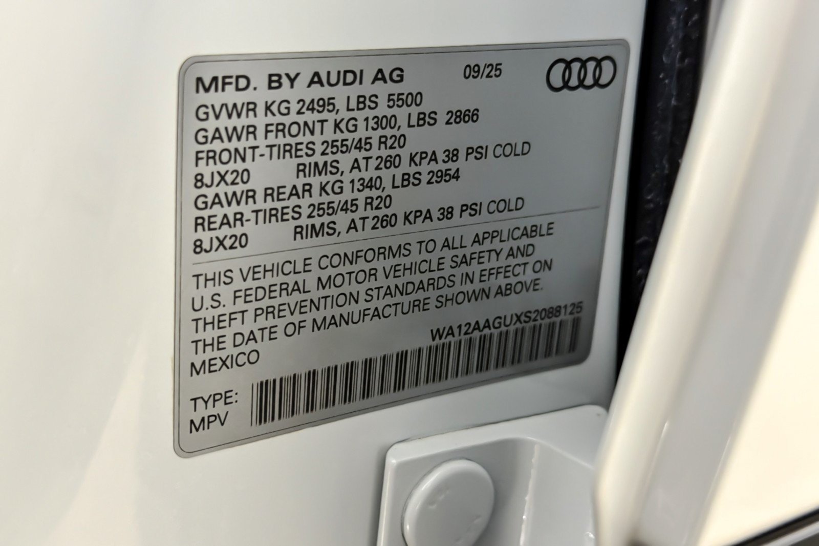 Used 2025 Audi Q5 Premium Plus w/ Premium Plus AWD/4WD image 26