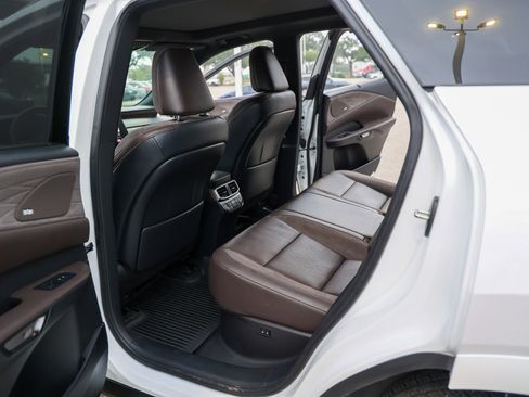 Used 2024 Lexus RX 350 w/ Convenience Package FWD image 38
