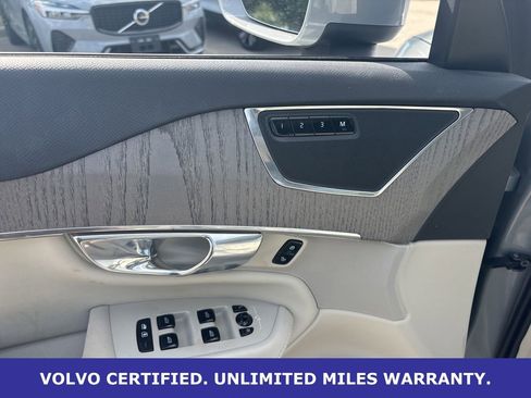 Certified 2025 Volvo XC90 T8 Plus w/ Protection Package Premier AWD/4WD image 15