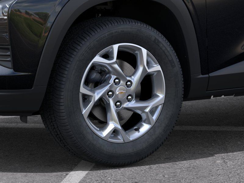New 2026 Chevrolet Trax LS w/ LS Convenience Package FWD image 9
