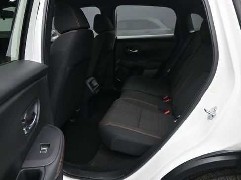 Used 2023 Honda HR-V Sport image 34