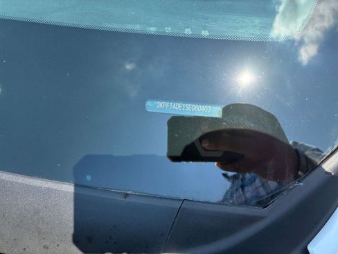 Used 2025 Kia K4 LXS image 27