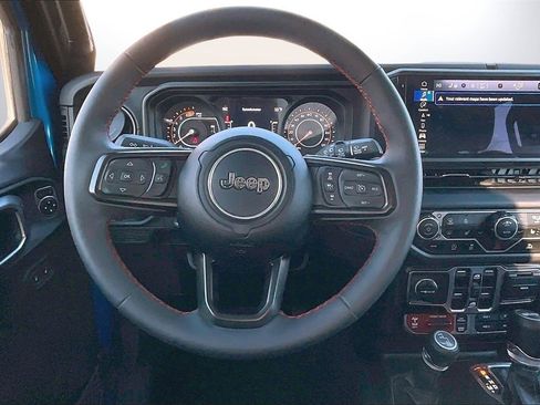 Certified 2024 Jeep Wrangler Unlimited Rubicon w/ Technology Group image 11