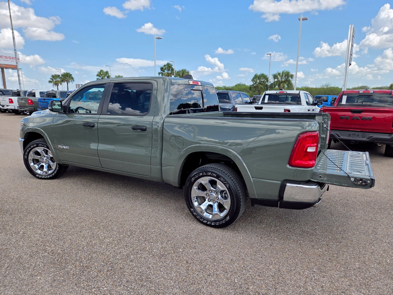 Used 2026 RAM 1500 Big Horn AWD/4WD image 6