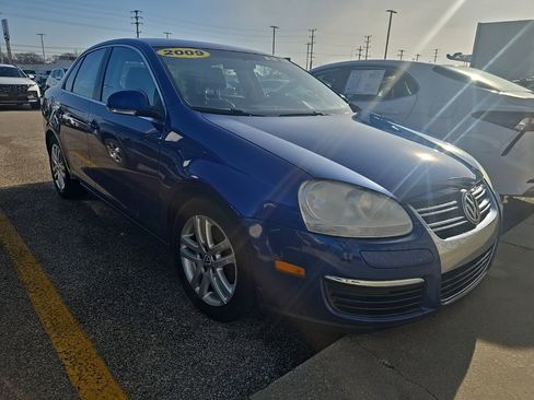 Used 2009 Volkswagen Jetta SEL image 2