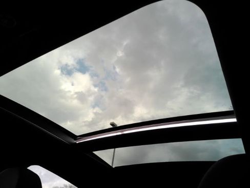 Used 2025 Kia K5 GT-Line w/ GT-Line Premium Package image 7