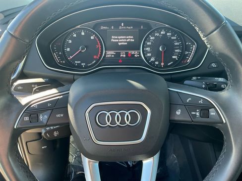Used 2022 Audi Q5 2.0T Premium w/ Convenience Package image 24