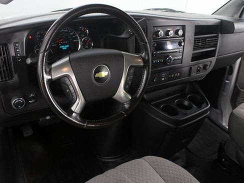 Used 2016 Chevrolet Express 3500 LT w/ LT Preferred Equipment Group image 5