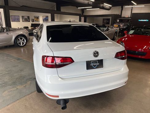 Used 2017 Volkswagen Jetta S FWD image 7
