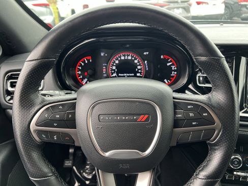 Used 2024 Dodge Durango SXT image 16