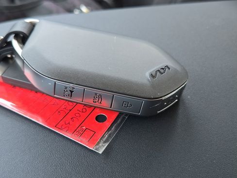 New 2026 Kia K4 LXS image 30