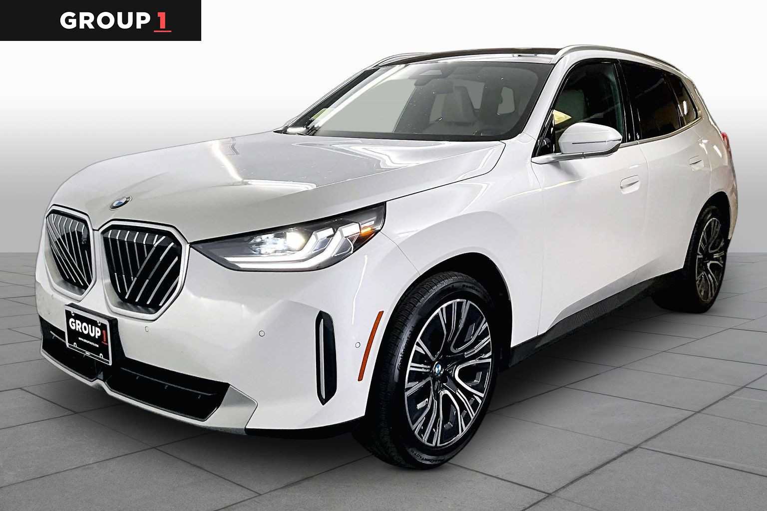 Used 2025 BMW X3 xDrive30i w/ Premium Package AWD/4WD image 1