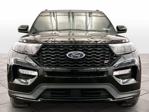 Used 2022 Ford Explorer ST w/ ST Street Pack AWD/4WD image 3
