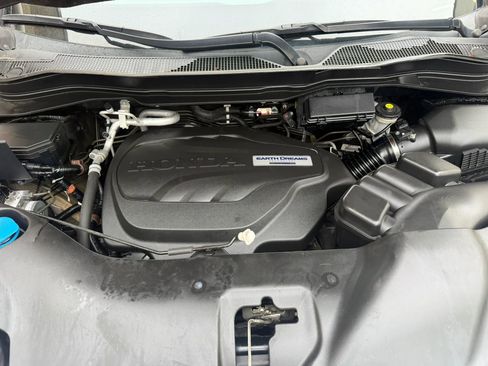 Used 2019 Honda Pilot Touring image 26