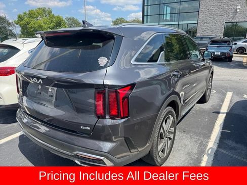 Used 2023 Kia Sorento EX AWD/4WD image 6
