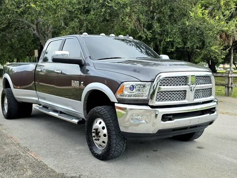 Used 2017 RAM 3500 Laramie AWD/4WD image 1