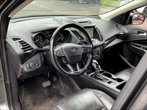 Used 2018 Ford Escape Titanium AWD/4WD image 14