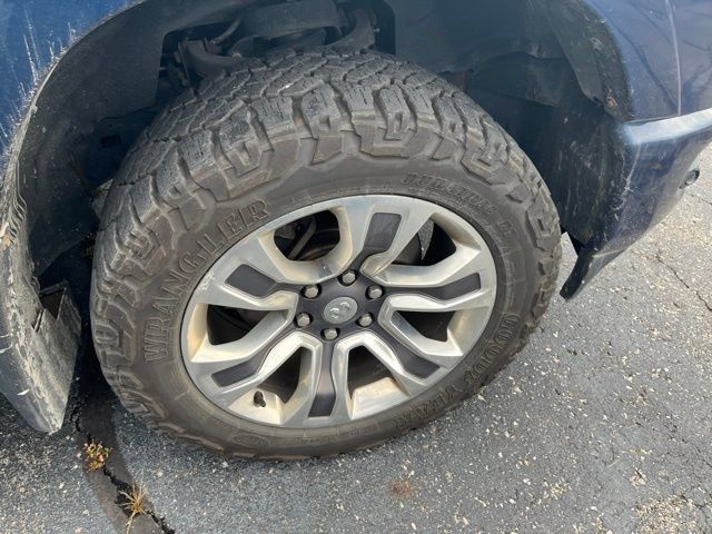 Used 2019 RAM 1500 Longhorn AWD/4WD image 5