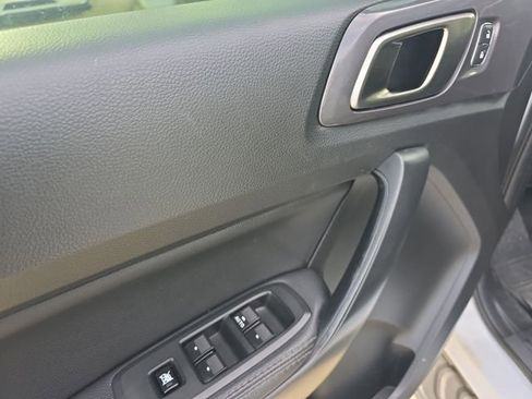 Used 2022 Ford Ranger Lariat w/ Equipment Group 501A High image 11