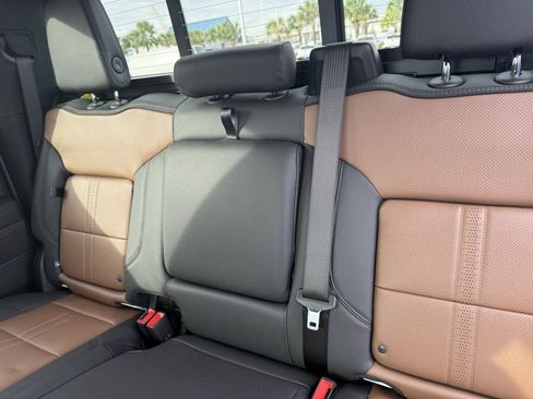 New 2026 Chevrolet Silverado 1500 High Country w/ High Country Premium Package image 35