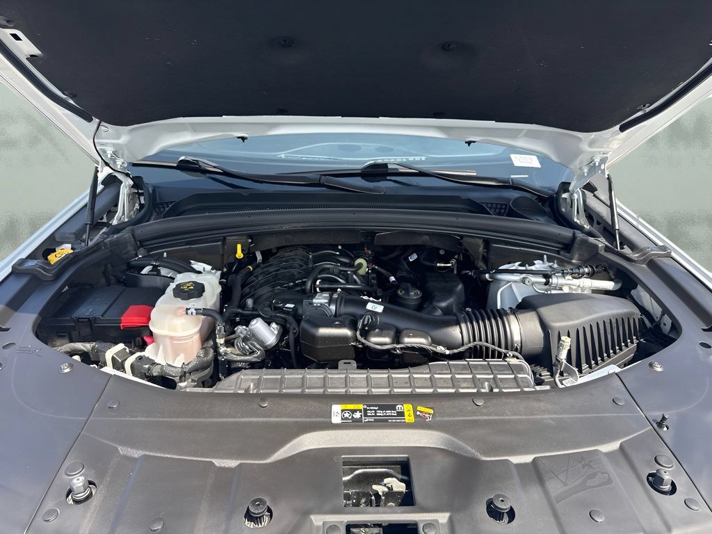 Used 2022 Jeep Grand Cherokee Limited AWD/4WD image 22