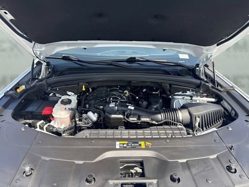 Used 2022 Jeep Grand Cherokee Limited AWD/4WD image 22