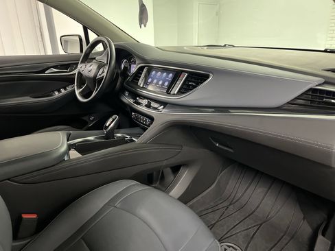 Certified 2021 Buick Enclave Essence w/ Sound and Sites Package image 62