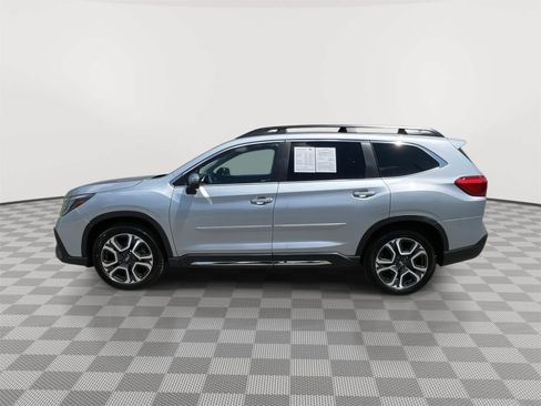 Used 2023 Subaru Ascent Limited w/ Technology Package AWD/4WD image 10