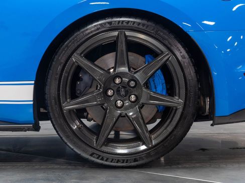 Used 2022 Ford Mustang Shelby GT500 w/ Carbon Fiber Track Pack RWD image 53