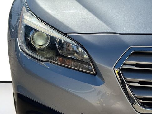 Used 2017 Subaru Outback 2.5i Limited image 41