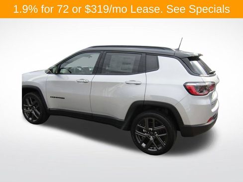 New 2026 Jeep Compass Limited AWD/4WD image 9
